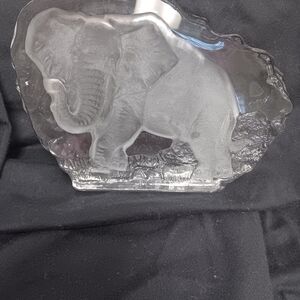 Source Unknown Clear Glass Elephant Sculpture